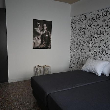 Haris 303 Apartment By Vpn Accomodation Athen Eksteriør bilde